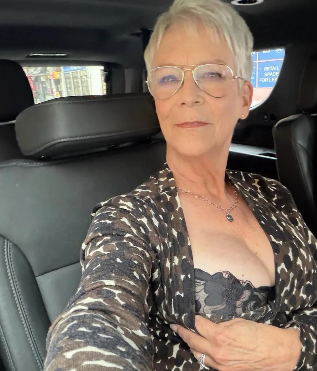 Jamie Lee Curtis, 67 picture 1 of 1