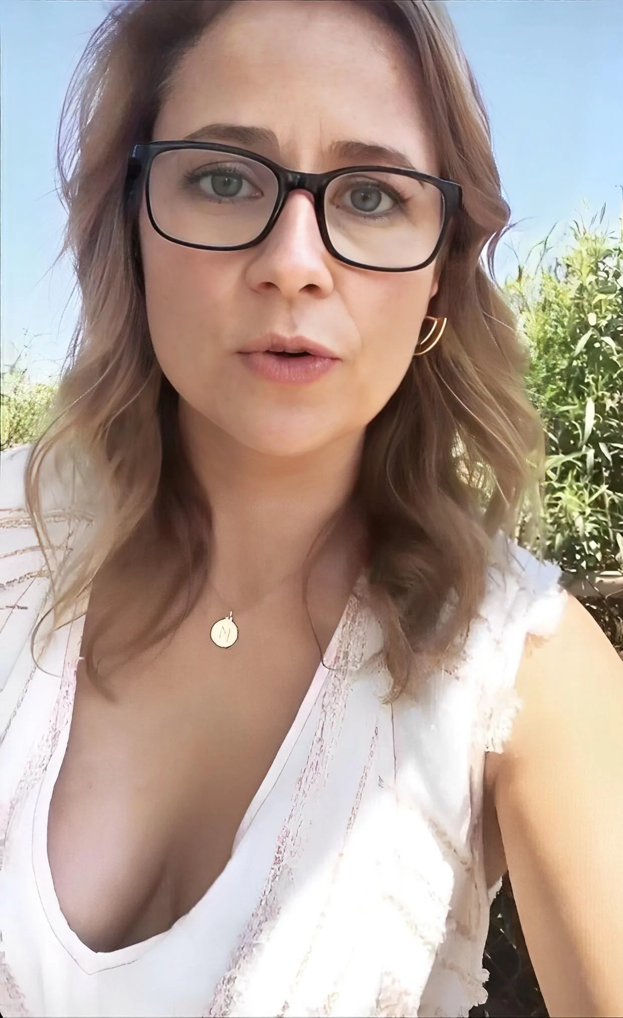 Jenna Fischer, 44 picture 1 of 1
