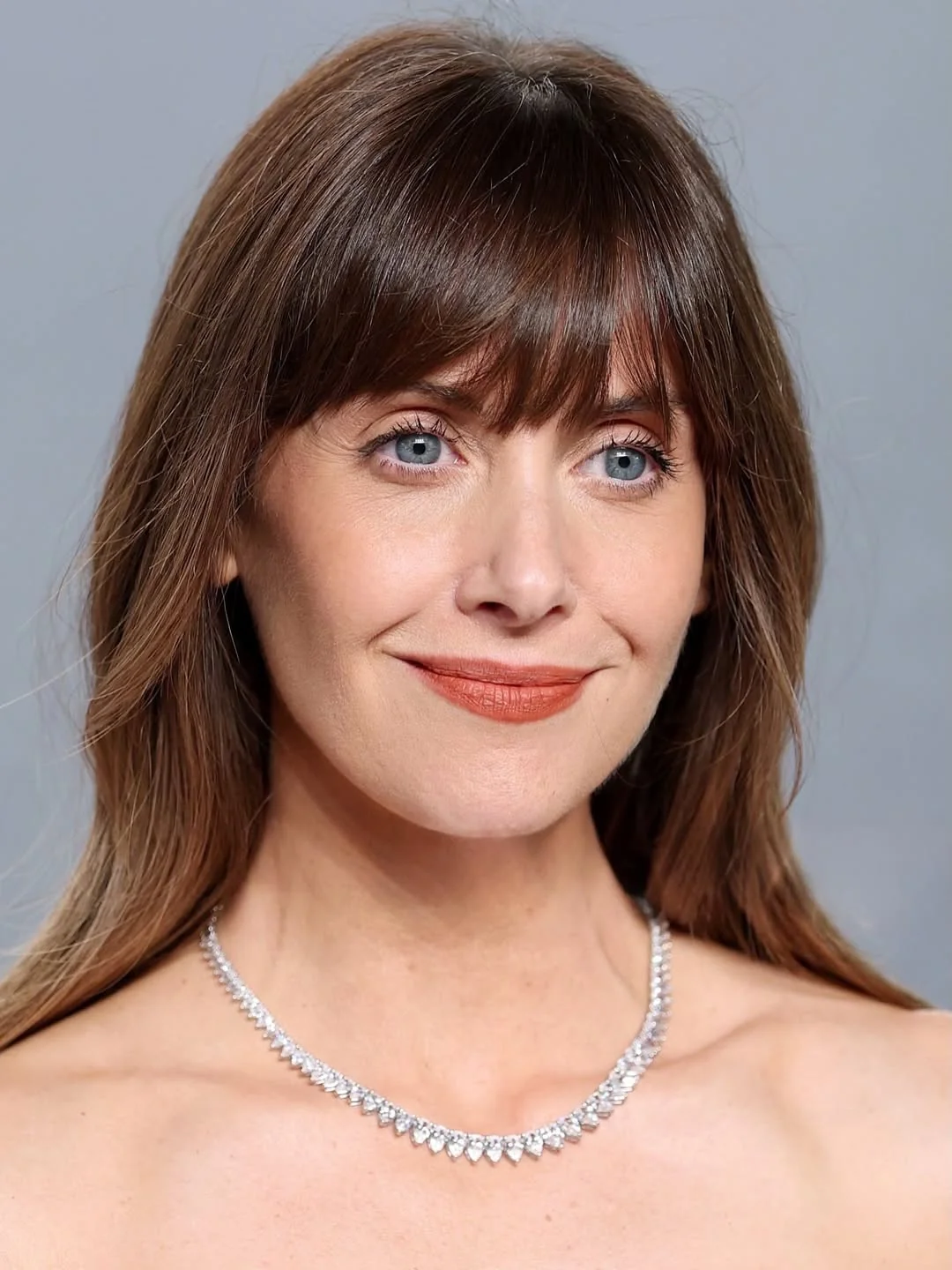 Alison Brie, 43 picture 8 of 10