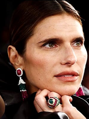 Lake Bell, 46'