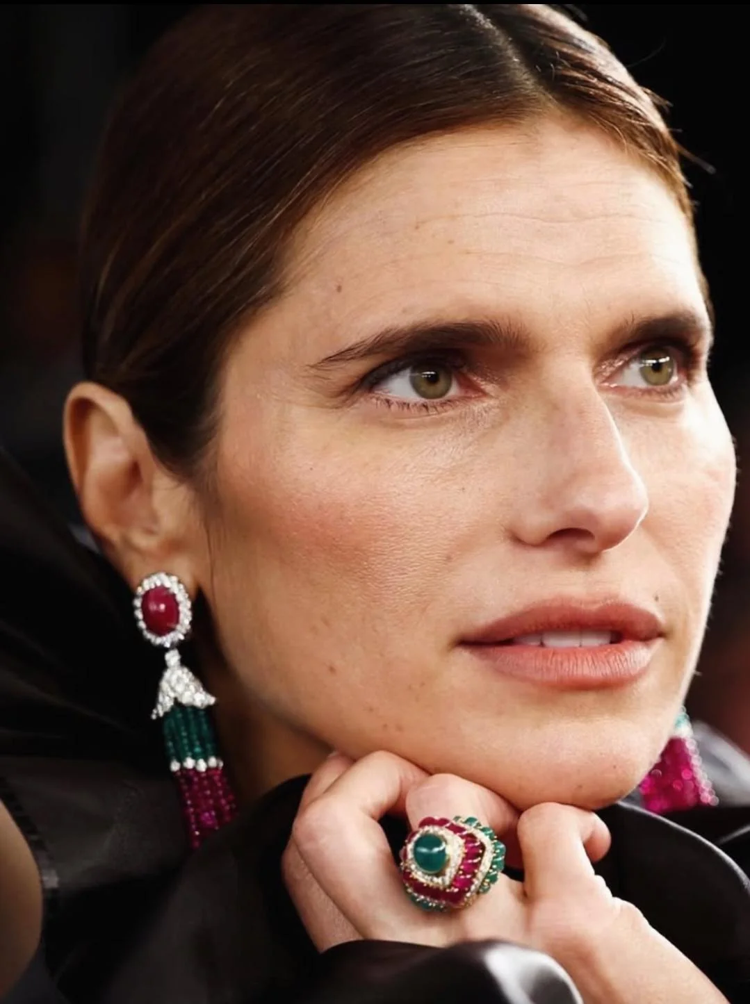 Lake Bell, 46 picture 1 of 1