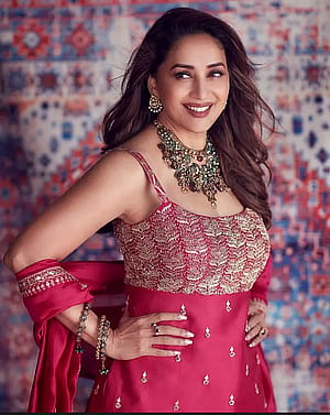 Madhuri Dixit, 57'
