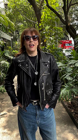 Lzzy Hale, 42'