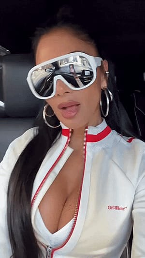 Nicole Scherzinger, 47'