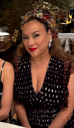 Jennifer Tilly, 67'