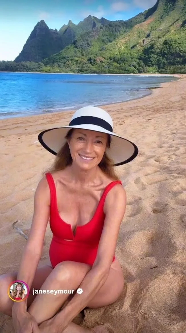 Jane Seymour, 75 picture 1 of 1
