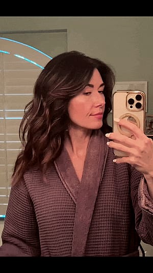 Jewel Staite, 43'