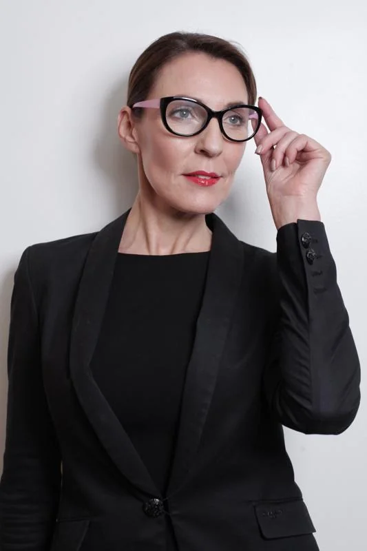 Tanya Wall, 52, Ex QVC Model picture 3 of 4