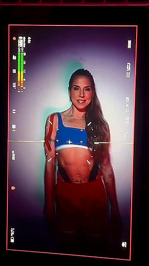 Melanie C, 52'