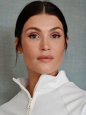 Gemma Arterton, 40'