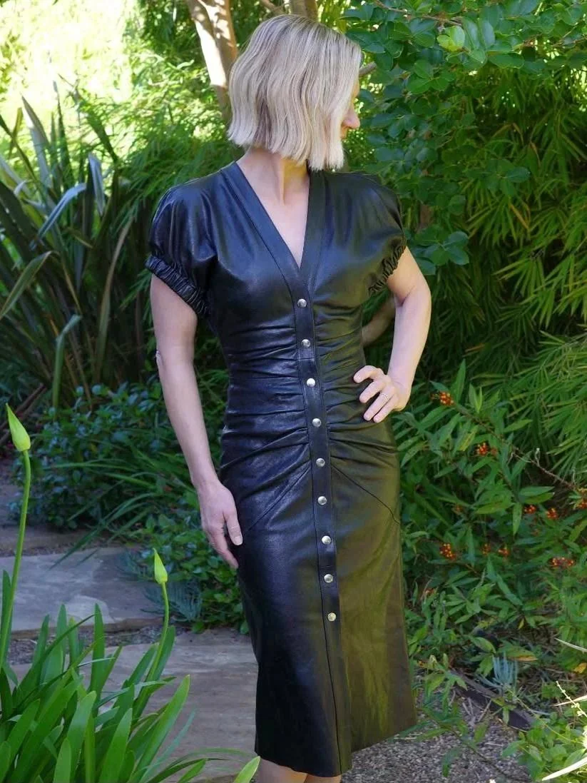Rhea Seehorn, 53 picture 1 of 5