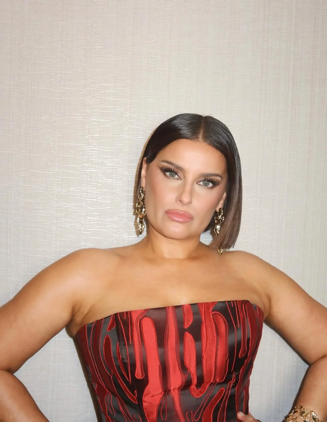 Nelly Furtado, 47 picture 3 of 5