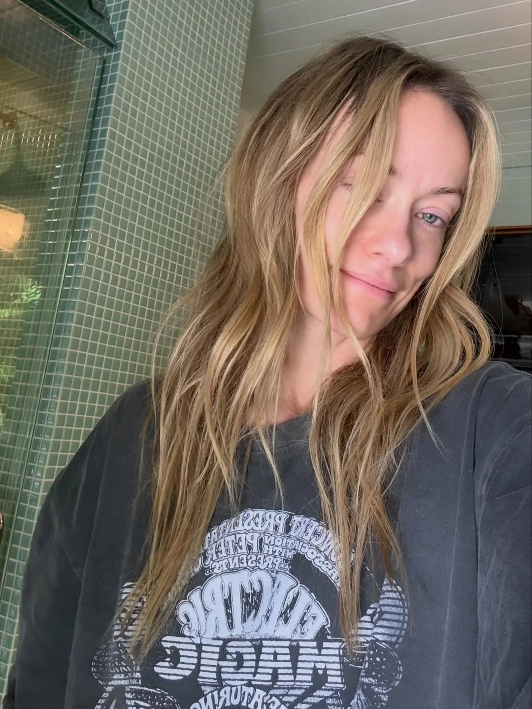 Olivia Wilde, 42 picture 2 of 2