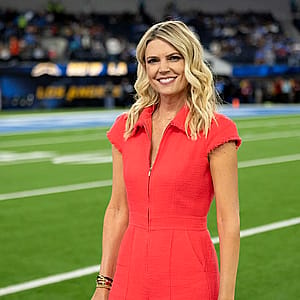 Melissa Stark, 51'