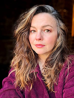 Amber Tamblyn, 42'