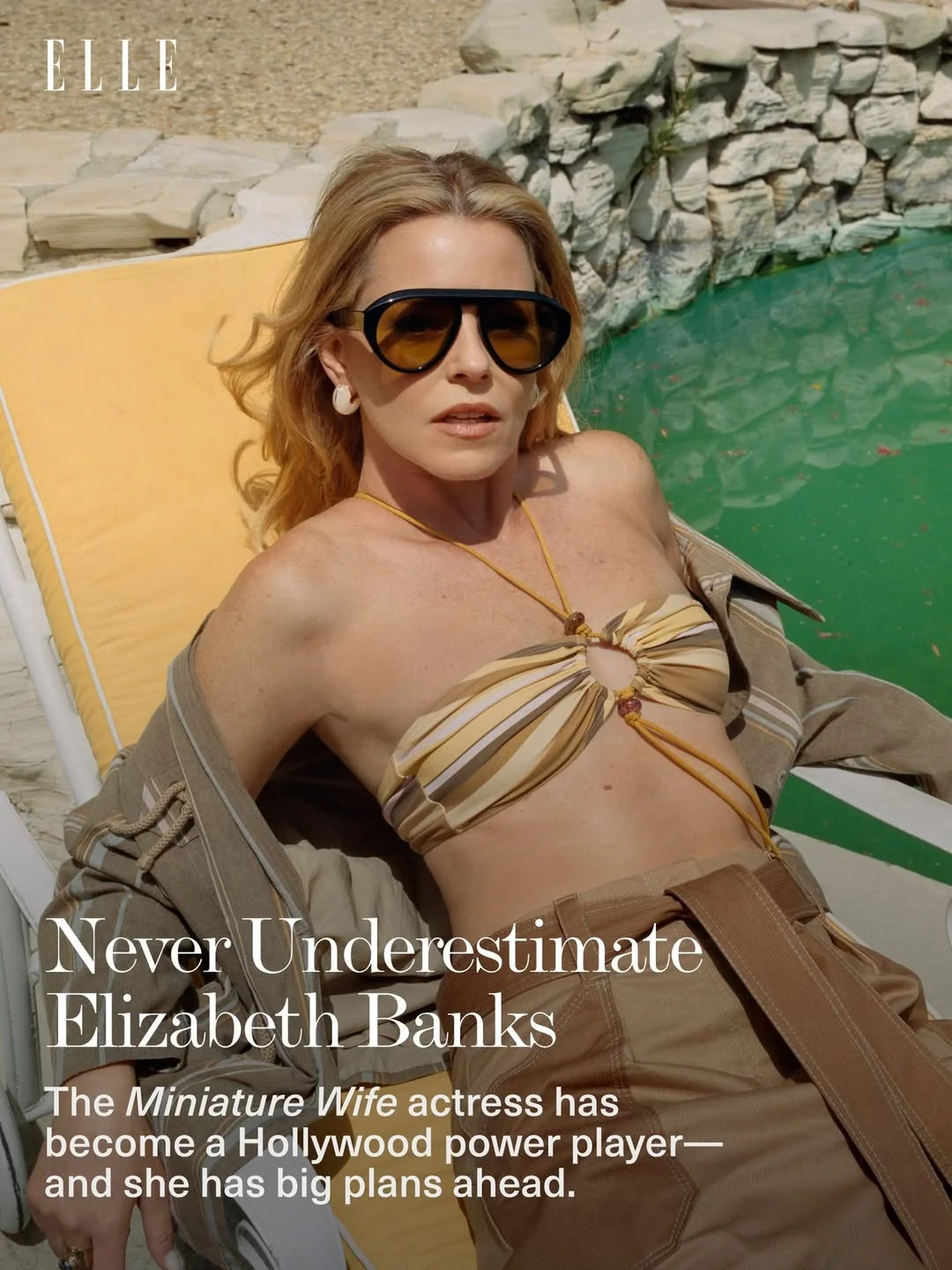 Elizabeth Banks, 52 picture 2 of 4
