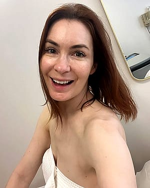 Felicia Day, 46'