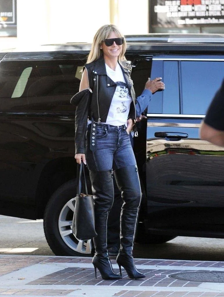 Heidi Klum, 46 picture 3 of 5