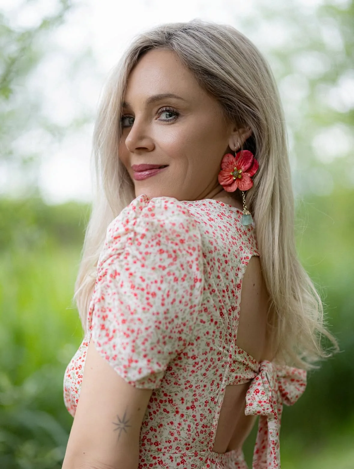 Katarina Čas, 49 picture 1 of 3