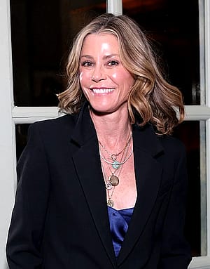 Julie Bowen, 56'