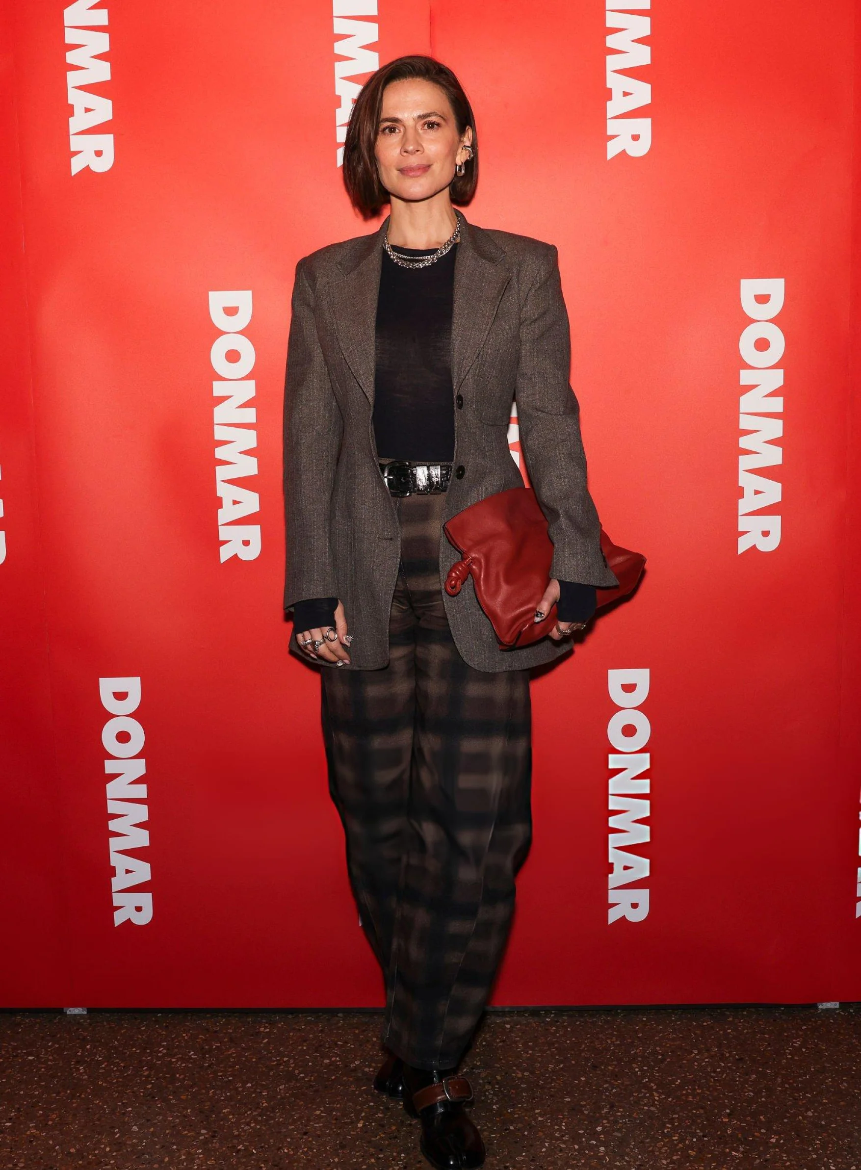 Hayley Atwell, 44 picture 3 of 7