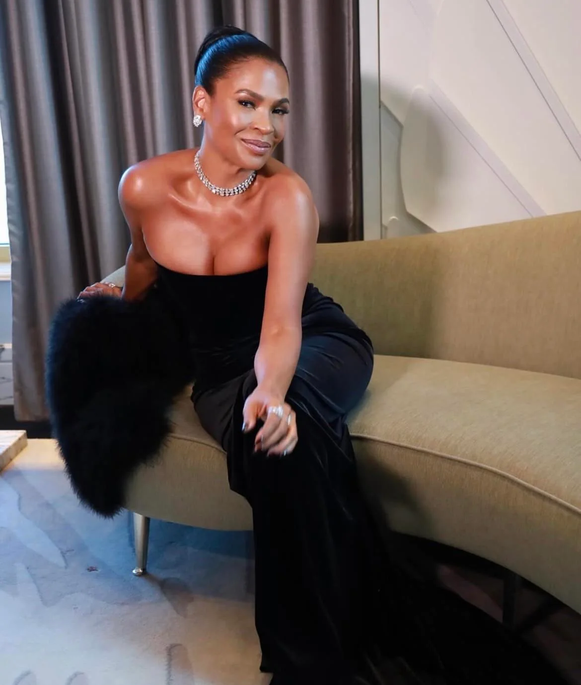 Nia Long, 55 picture 1 of 8