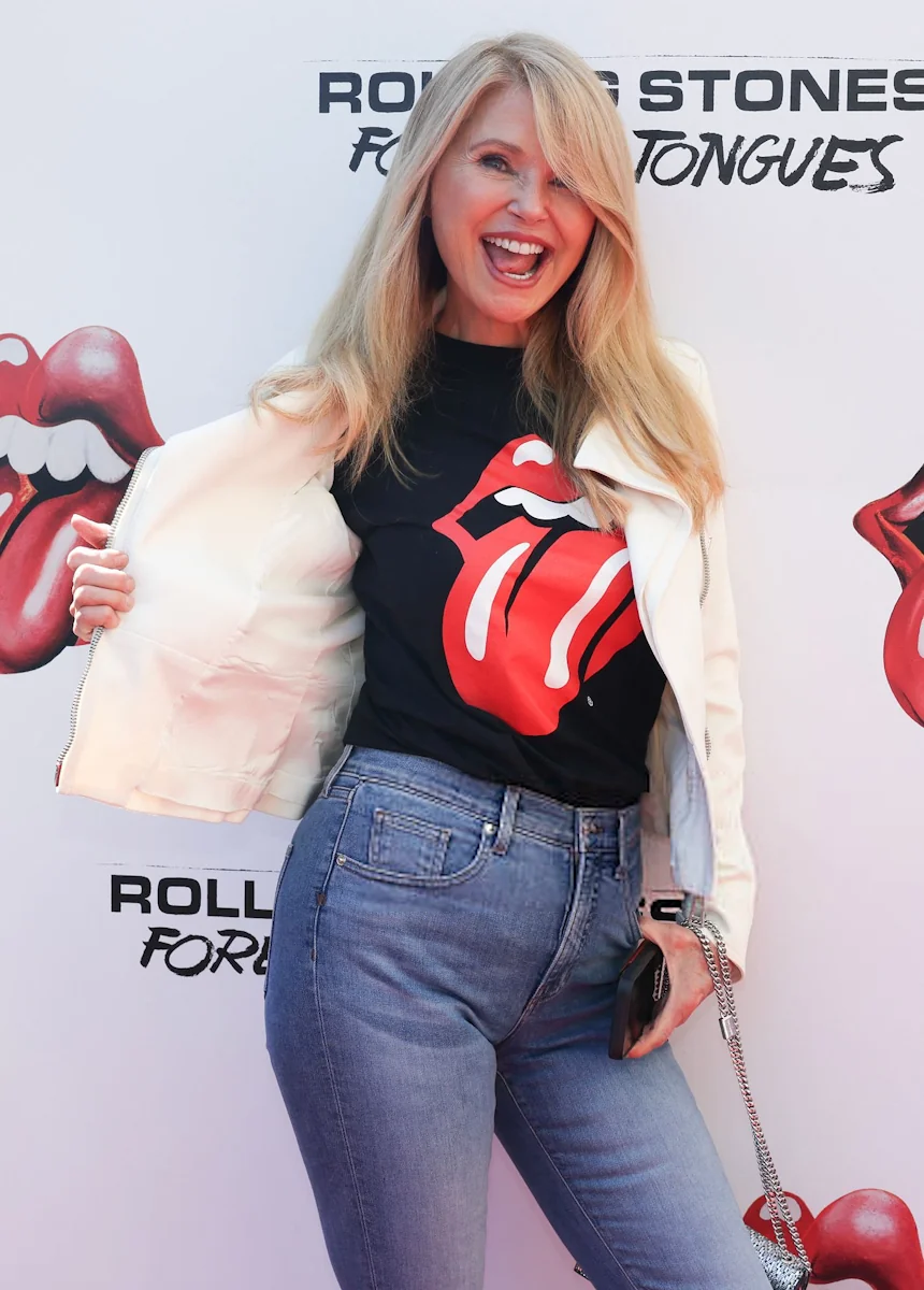 Christie Brinkley, 72 picture 1 of 1