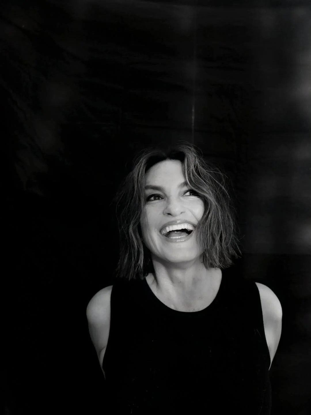 Mariska Hargitay, 62 picture 1 of 8