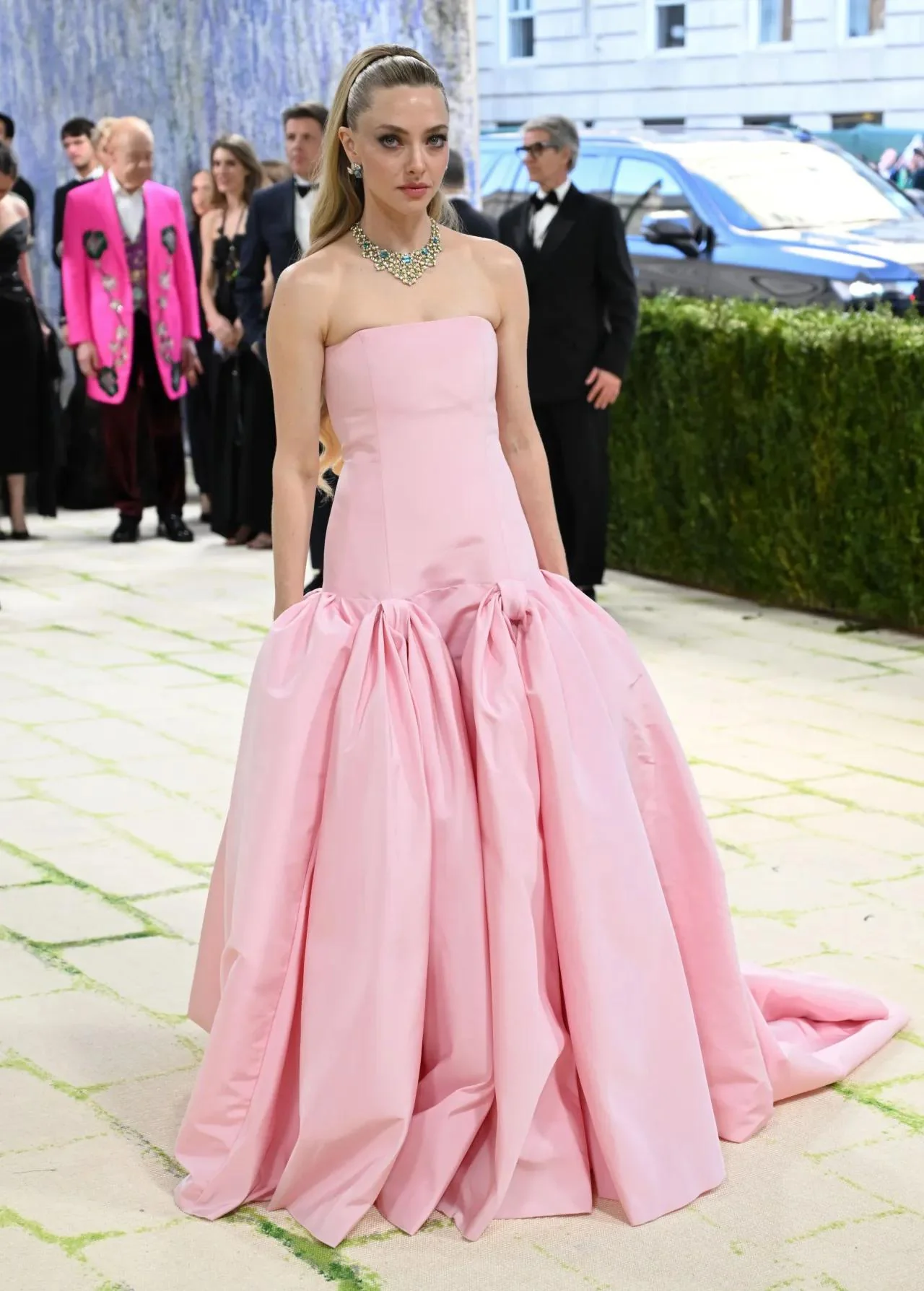 Amanda Seyfried, 40 picture 4 of 9