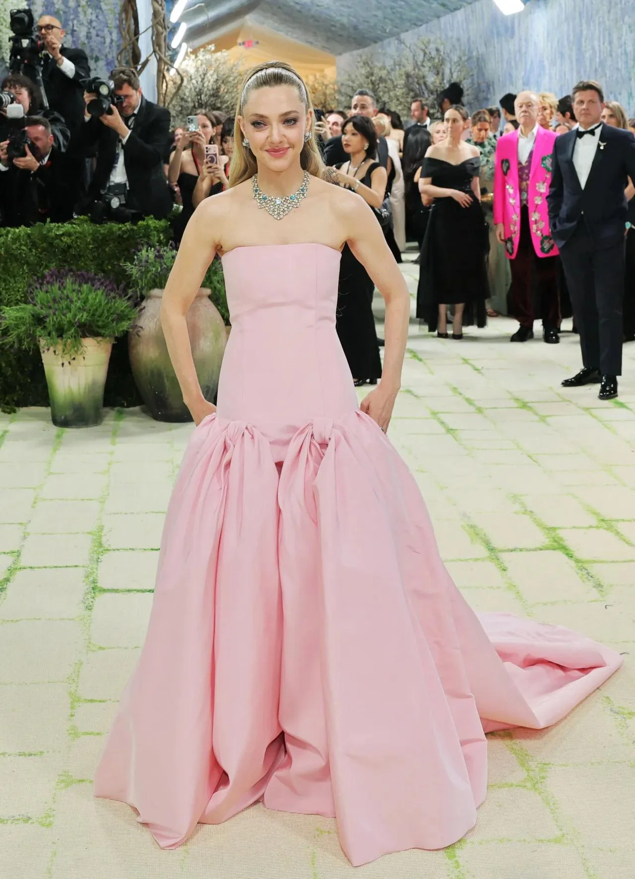 Amanda Seyfried, 40 picture 9 of 9