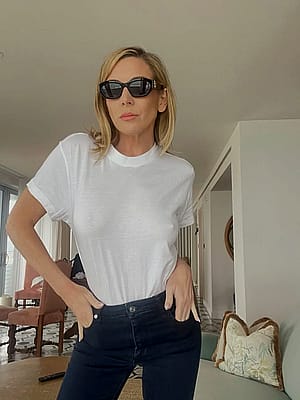 June Diane Raphael, 46'