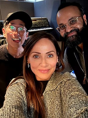 Natalie Imbruglia, 51'