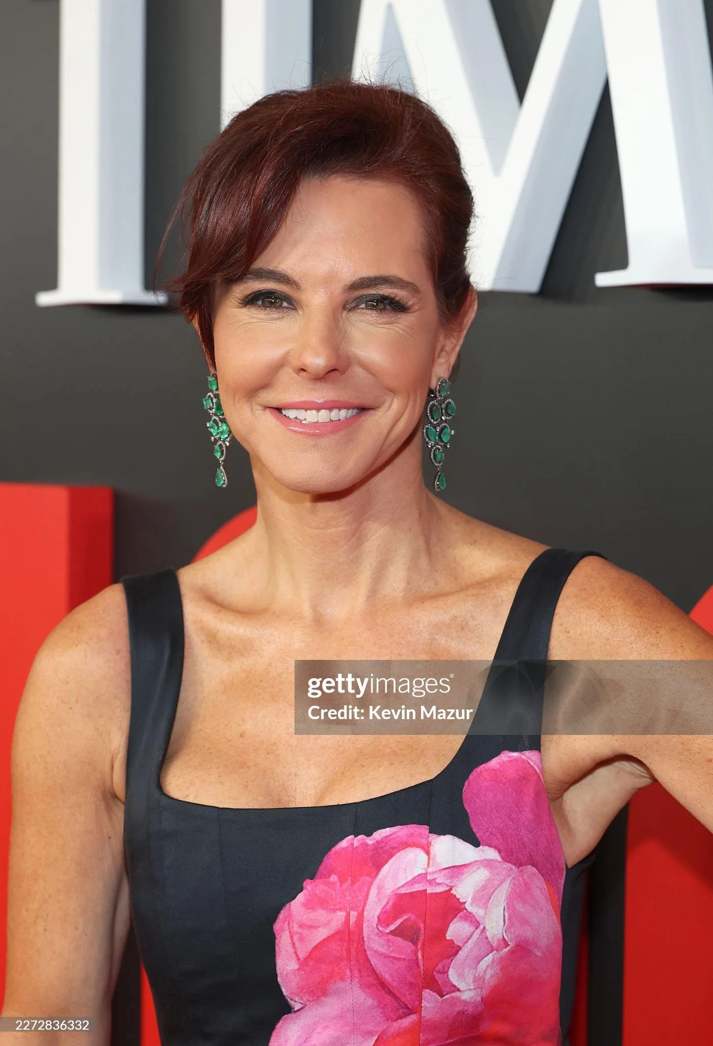 Stephanie Ruhle, 50 picture 3 of 5