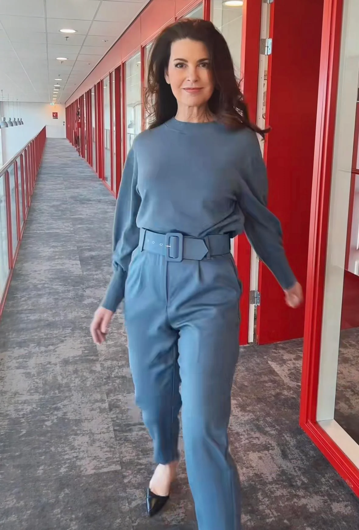 Caroline de Bruijn, 63 picture 3 of 4