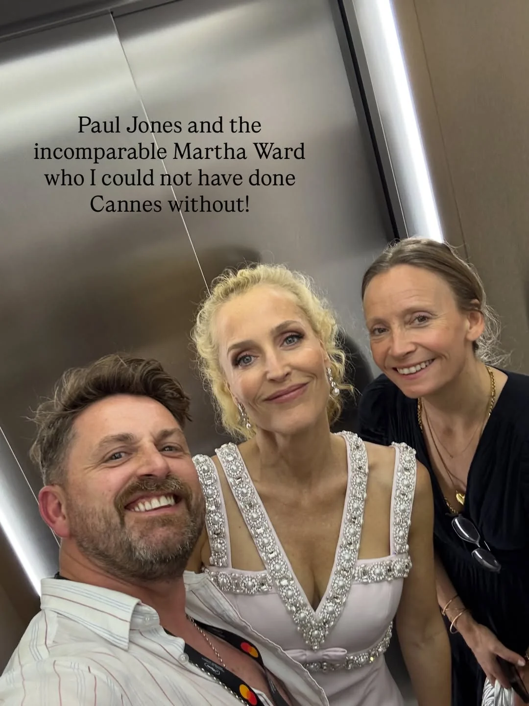 Gillian Anderson, 57 picture 7 of 15