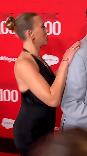 Scarlett Johansson, 40'