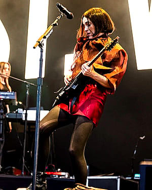 St. Vincent, 43'