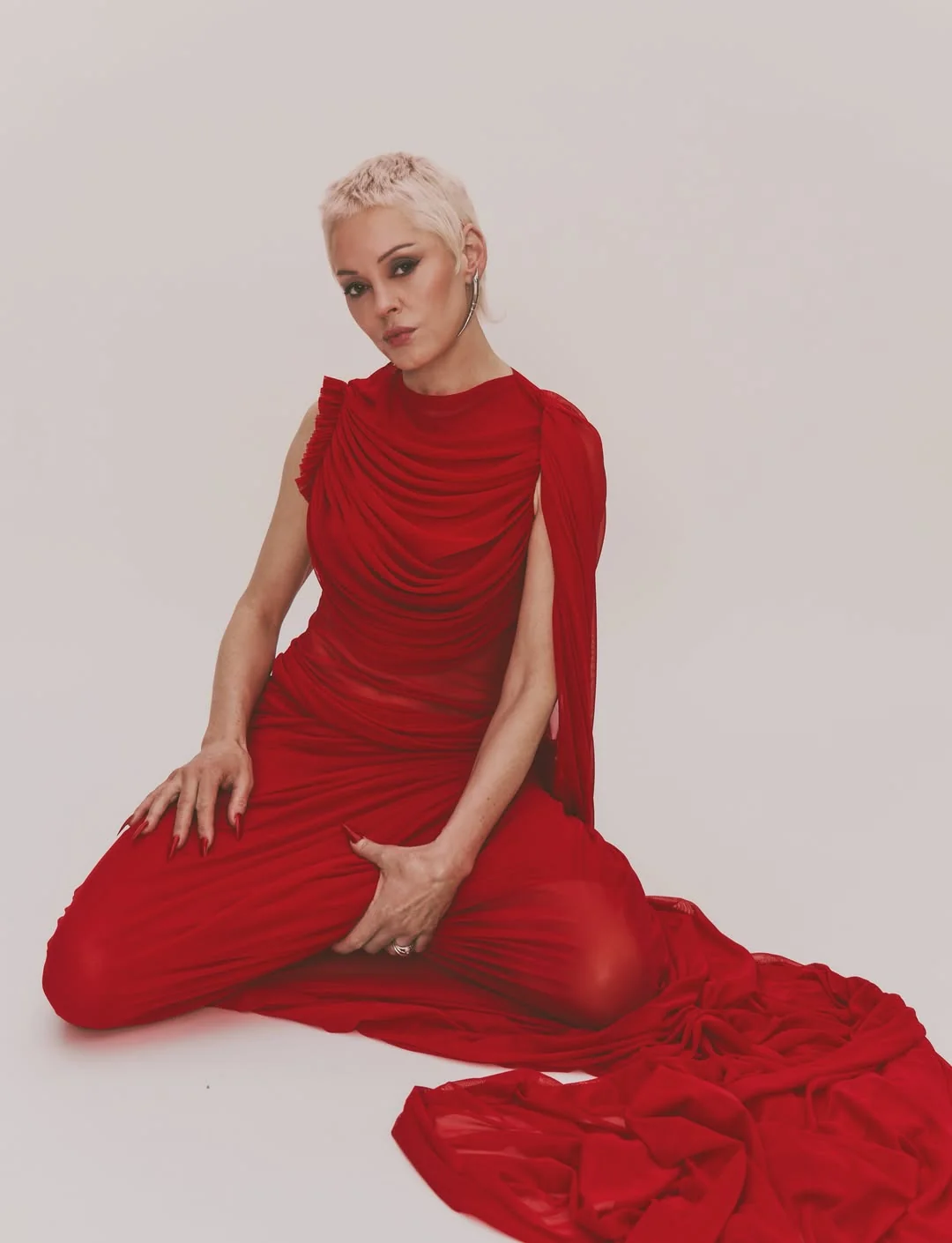 Rose McGowan, 52 picture 5 of 6