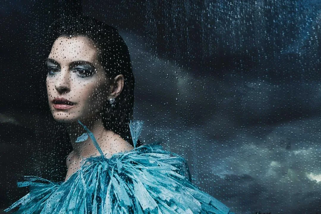 Anne Hathaway, 43 picture 6 of 8