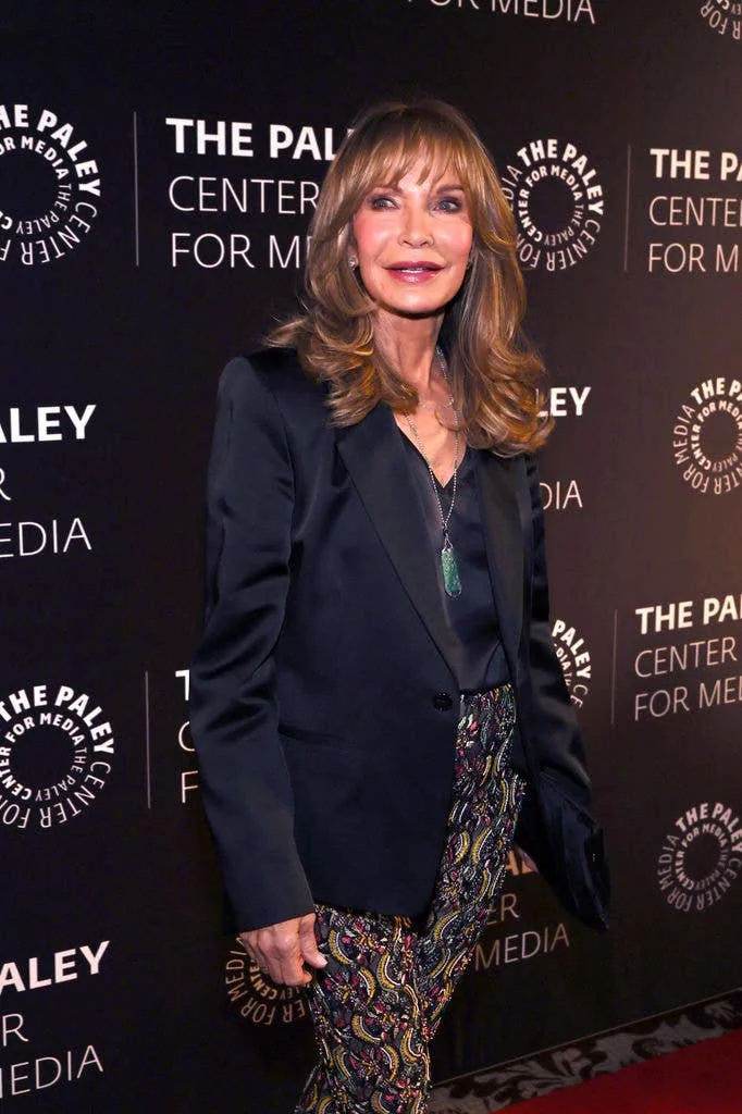 Jaclyn Smith, 80 picture 1 of 3
