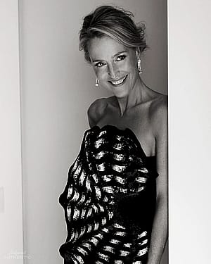 Gillian Anderson, 57'