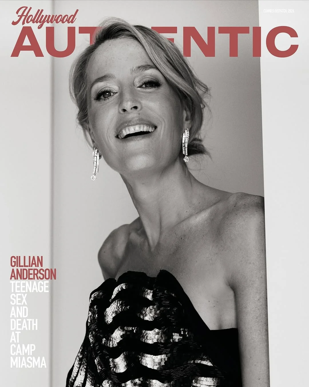 Gillian Anderson, 57 picture 2 of 6
