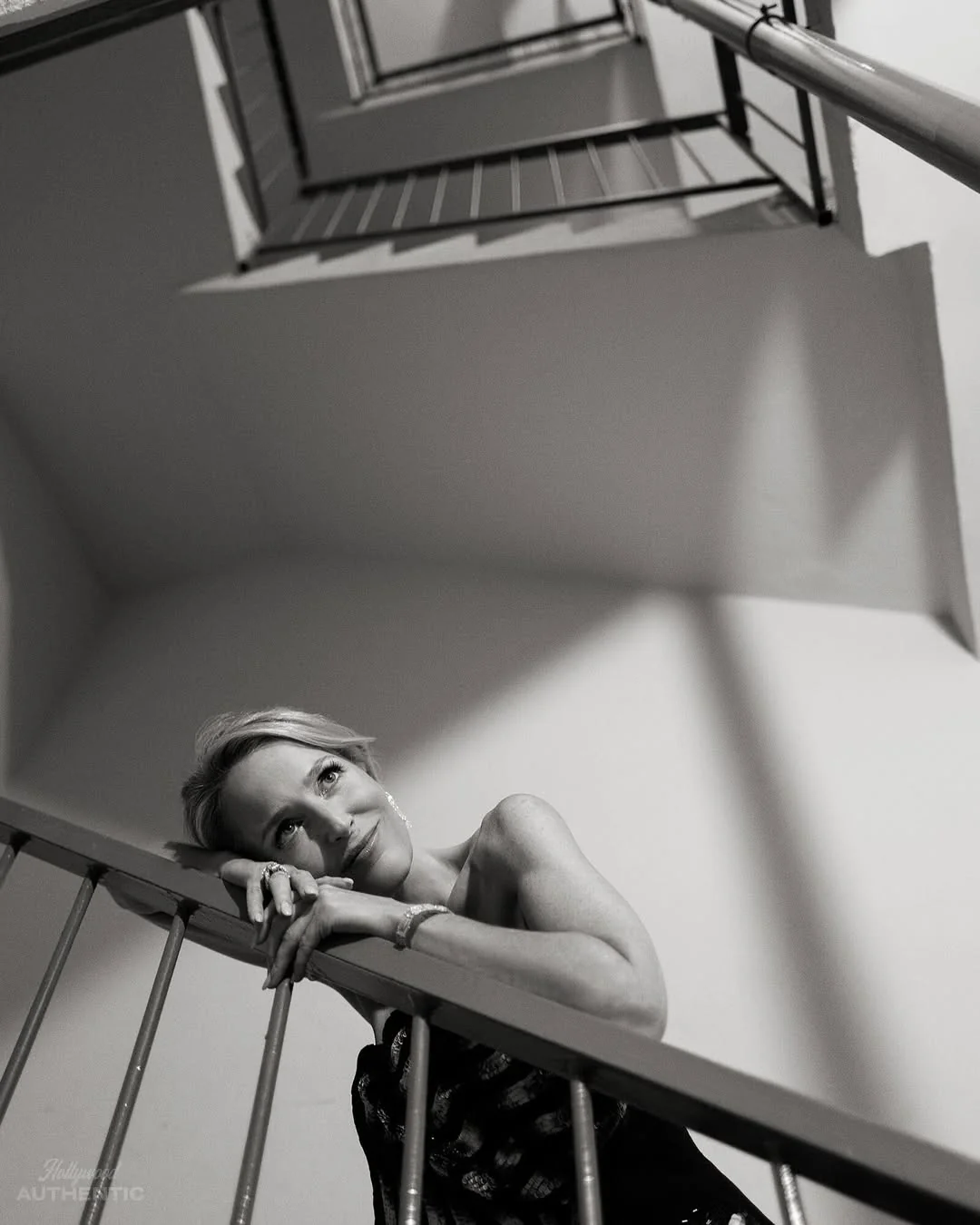 Gillian Anderson, 57 picture 6 of 6