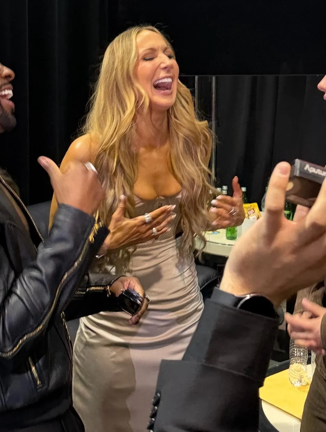 Nikki Glaser, 41 picture 9 of 15