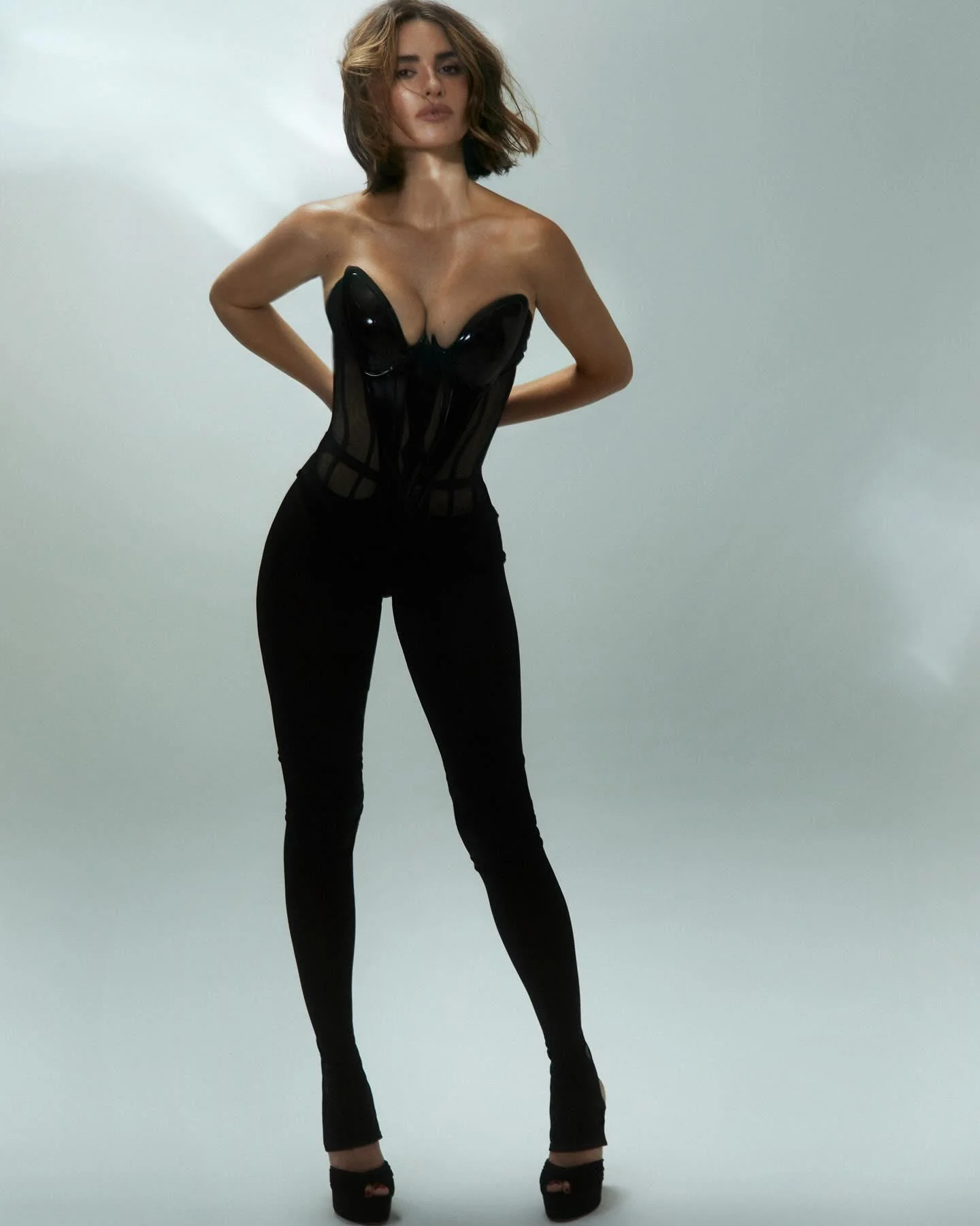 Penelope Cruz, 50 picture 1 of 1