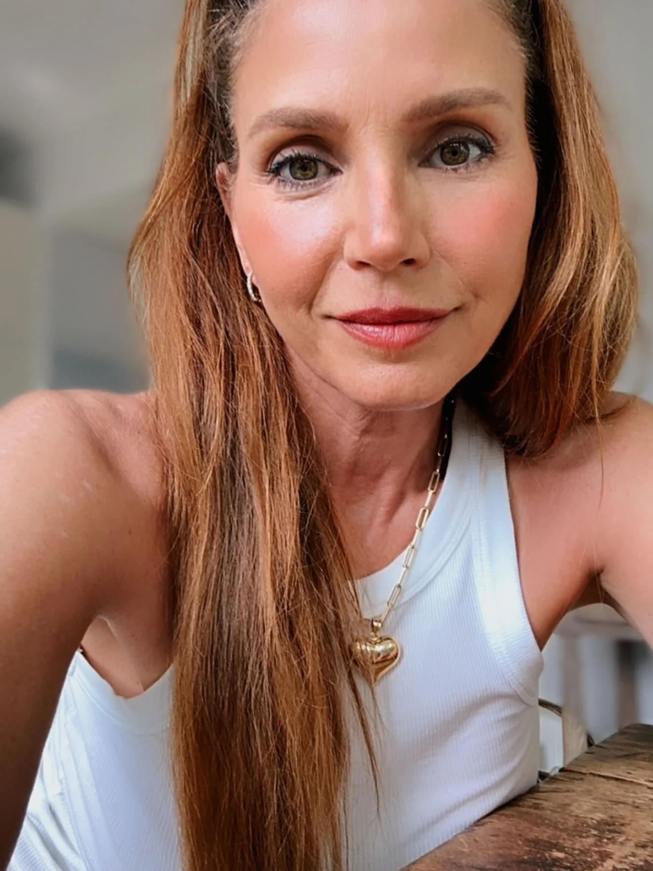 Charisma Carpenter, 55 picture 2 of 3