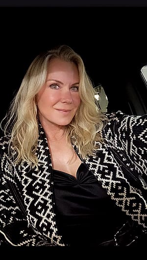 Katherine Kelly Lang, 63'