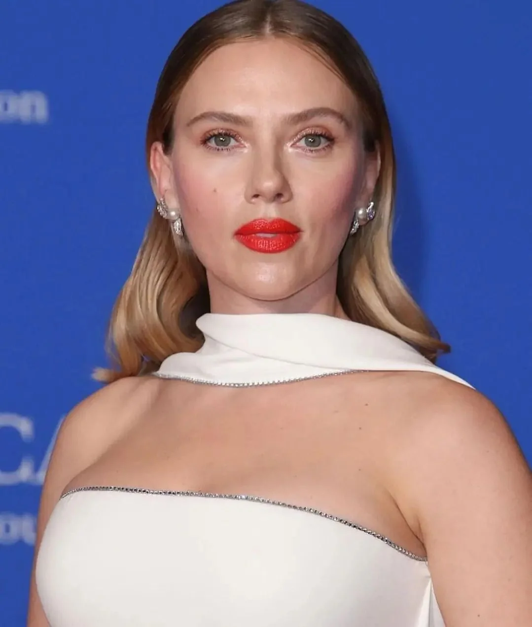 Scarlett Johansson, 40 picture 4 of 5