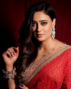 Shweta Tiwari, 44'