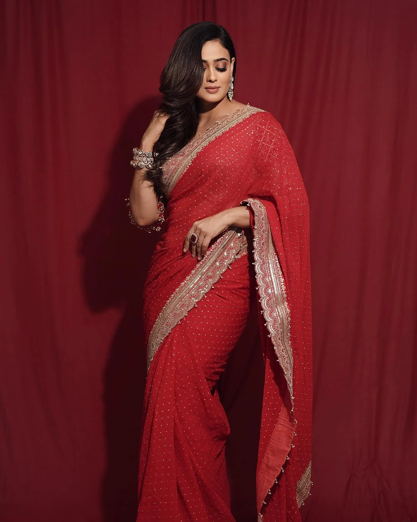 Shweta Tiwari, 44 picture 3 of 4